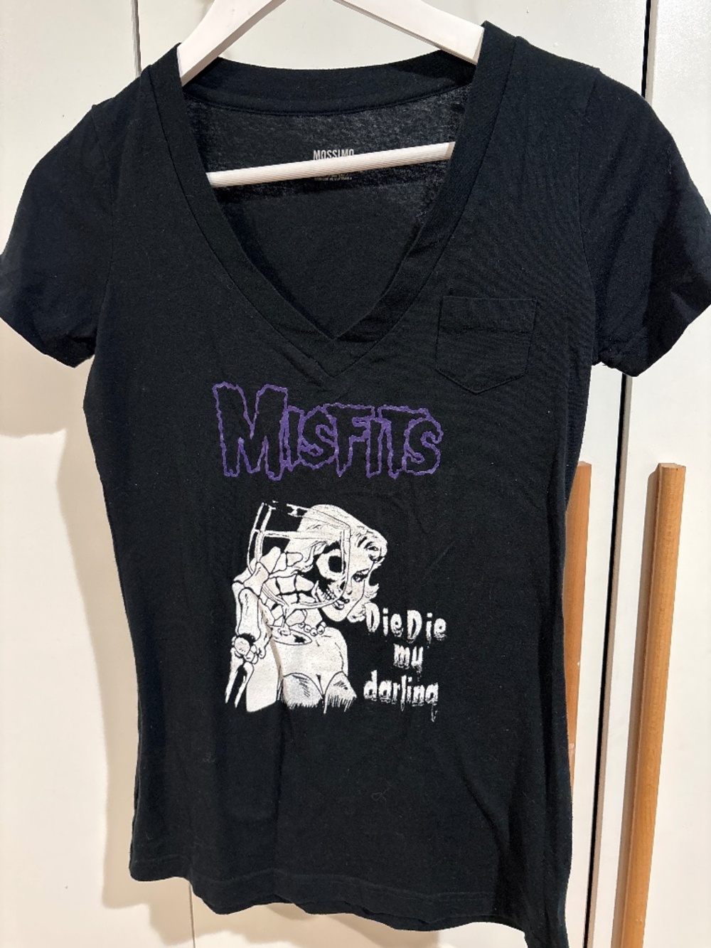 MISFITS Band T-Shirt (women’s size sm)